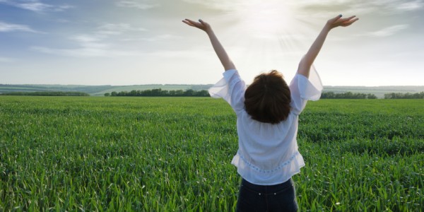 This is a Full-Width Test Post